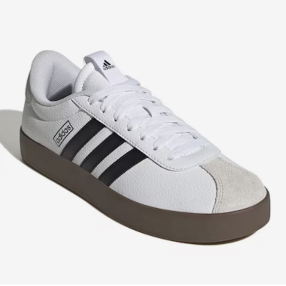 adidas Shoes - NWT ADIDAS VL Court 3.0 Sneakers